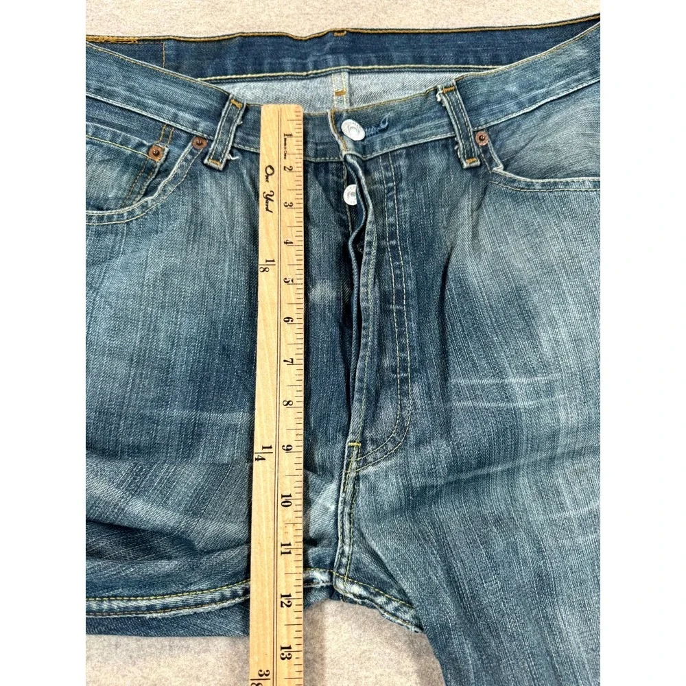 Levis 501 Original Fit Jeans Mens 36x32 Blue Denim Mid Rise Straight 00501-0197